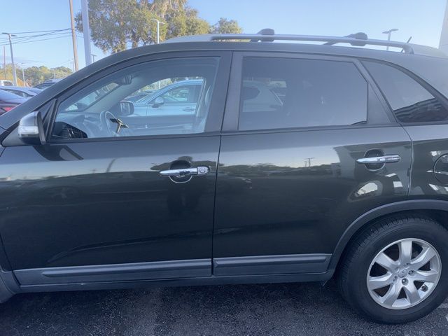 2012 Kia Sorento LX 5