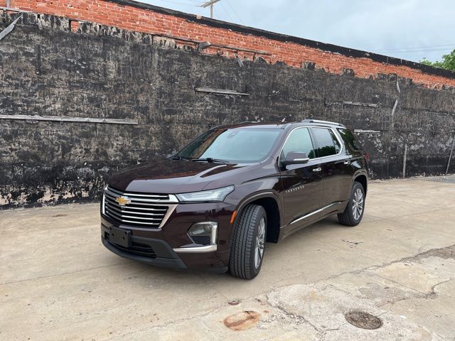 Black Cherry Metallic 2023 Chevrolet Traverse SUV / Crossover Front-Wheel Drive 9-Speed Automatic