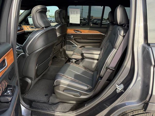 2024 Baltic Gray Metallic Clearcoat Jeep Grand Cherokee L Summit 4X4 SUV