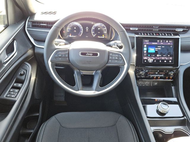 2026 Jeep Grand Cherokee L Altitude 4x4