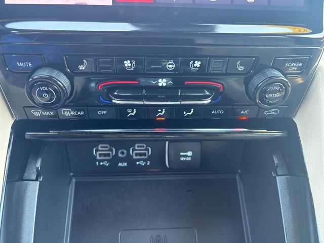Used 2023 Jeep Grand Cherokee SUV