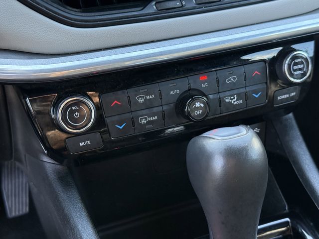 2024 Jeep Compass Limited Gray at Durrett Motor Company