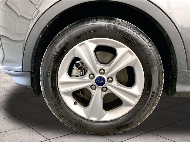 2016 Ford Escape SE Gray at Carlisle Cadillac Buick GMC