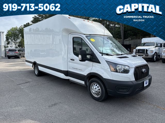 2023 Ford Transit Cutaway photo 2