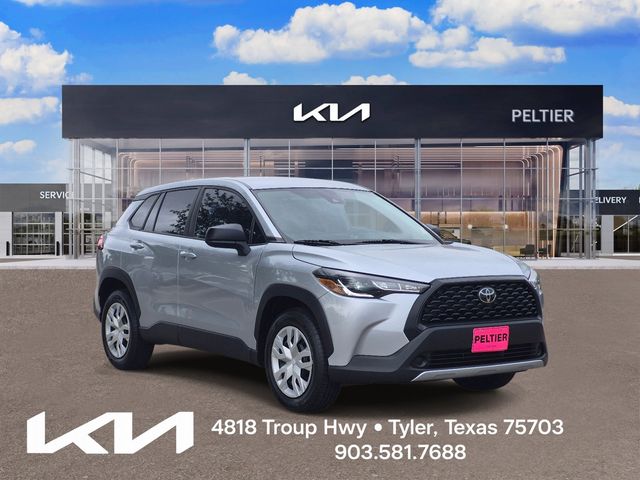 Silver 2022 Toyota Corolla Cross L FWD SUV / Crossover Front-Wheel Drive Continuously Variable Transmission