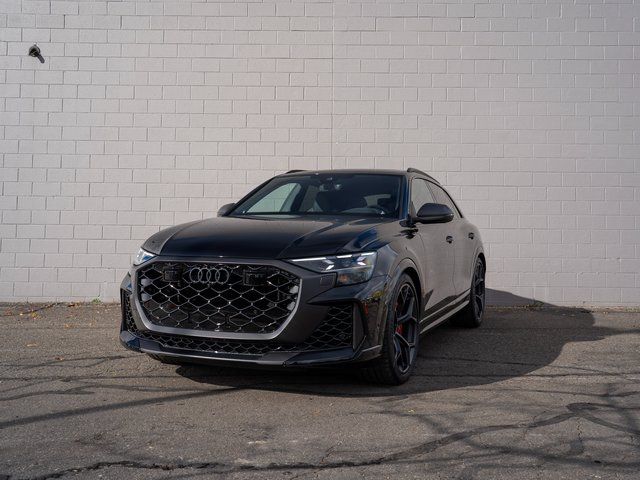 2026 Audi RS Q8 performance 4.0T