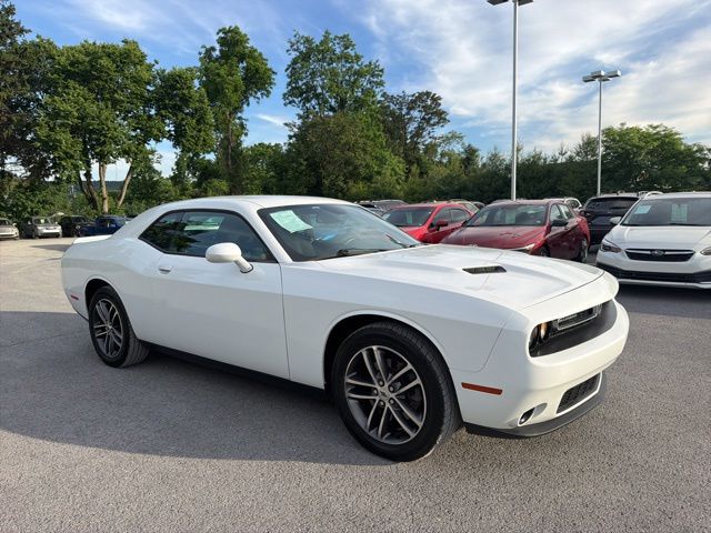 White Knuckle Clearcoat 2019 Dodge Challenger SXT AWD Coupe All-Wheel Drive 8-Speed Automatic