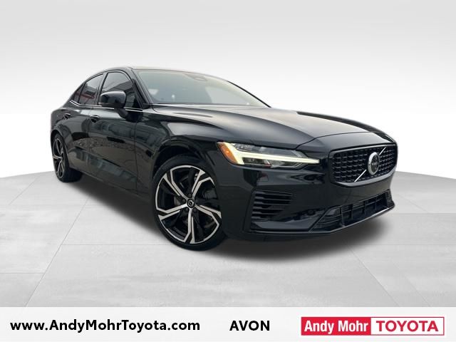 2023 Volvo S60 Recharge T8 Plus Dark Theme eAWD
