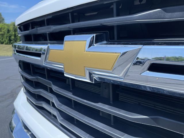 Used 2024 Chevrolet Silverado 2500HD For Sale in Livonia, MI