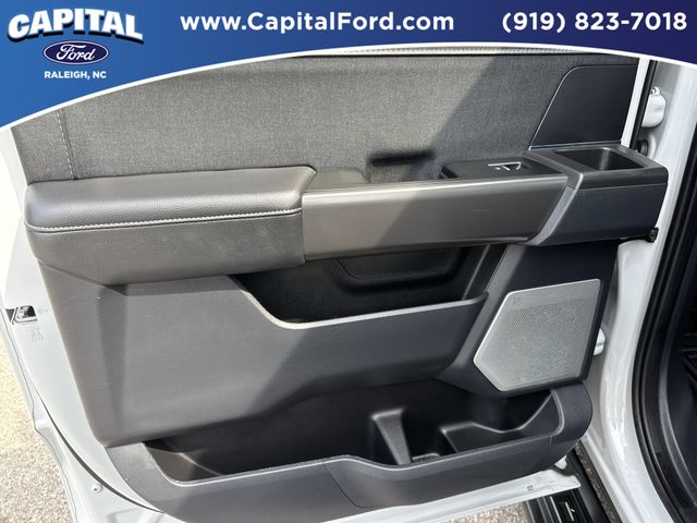 Used 2024 White Ford Lariat image 17