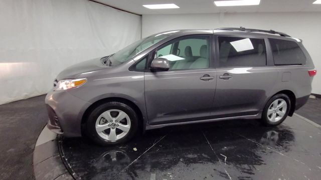 2018 – Toyota – Sienna