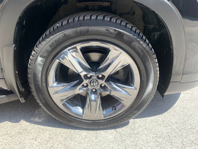 Used 2017 Toyota Highlander Hybrid SUV