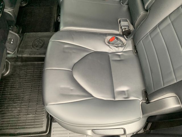 Used 2023 Toyota Highlander SUV