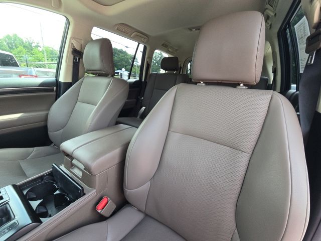 2020 Lexus GX 460:B02382