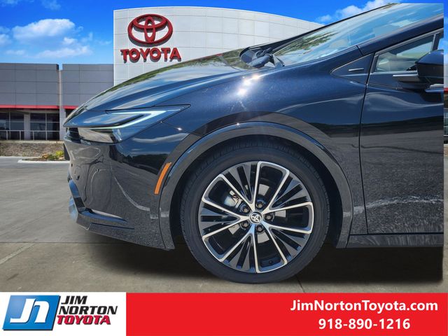 Used 2024 Toyota Prius Hatchback