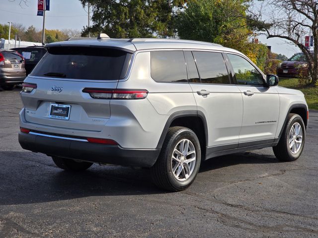 2022 Jeep Grand Cherokee L Laredo 19