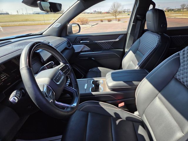 2025 GMC Acadia AWD Denali