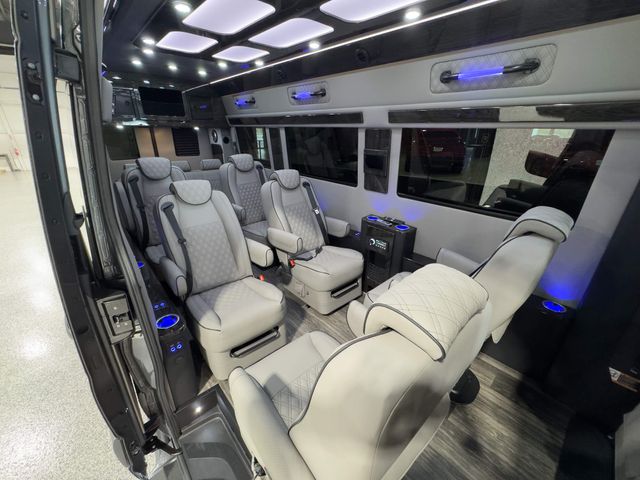2025 Mercedes-Benz Sprinter 3500