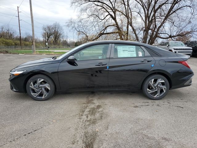 New 2025 Hyundai Elantra Hybrid For Sale in Indianapolis, IN