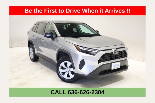 2023 Toyota RAV4 LE FWD