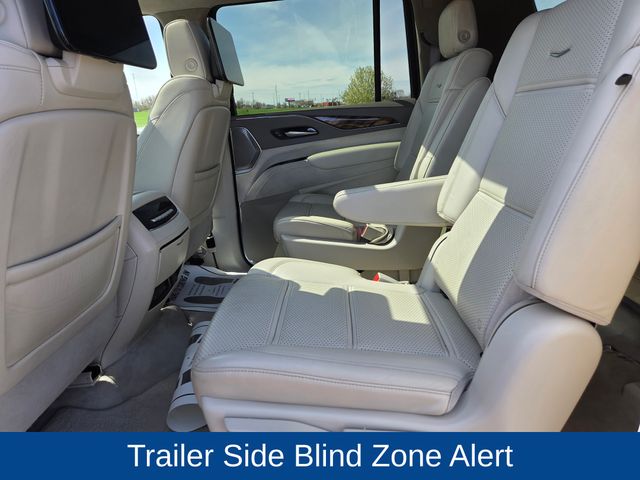 2023 Cadillac Escalade ESV 4WD Sport Platinum