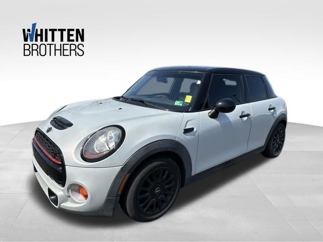 2016 MINI Cooper S 4-Door Hatchback FWD