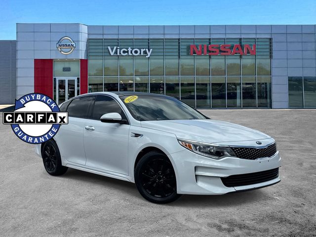 Snow White Pearl 2018 Kia Optima Sedan Front-Wheel Drive 6-Speed Automatic