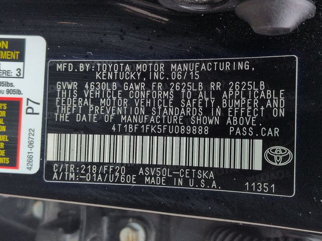 2015 Toyota Camry - Image 32