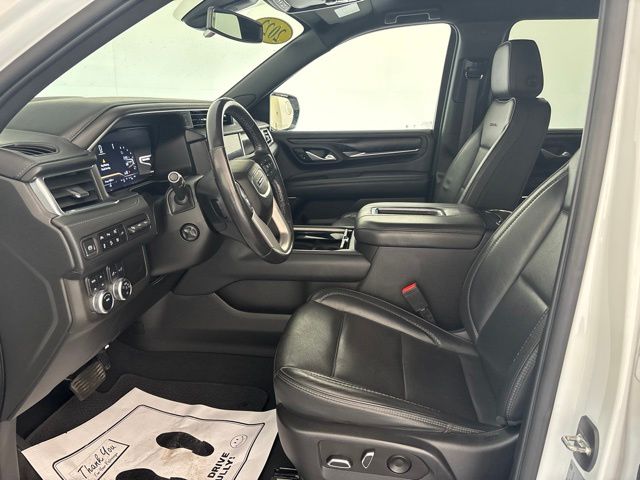 Used 2022 GMC Yukon XL SUV
