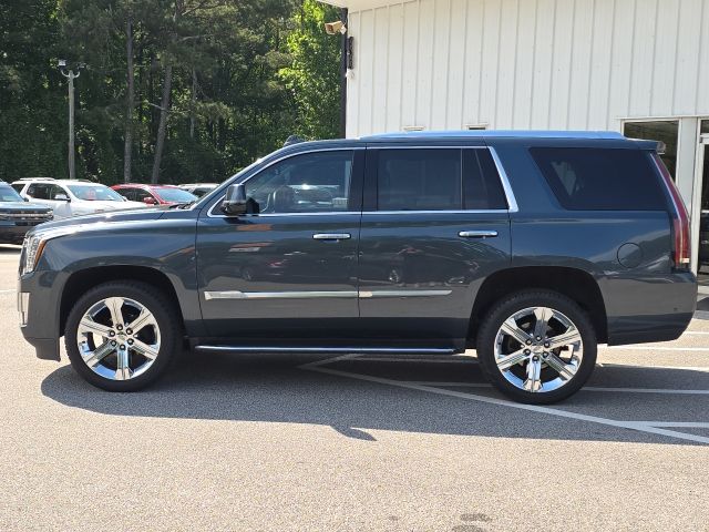 2020 Cadillac Escalade Luxury:C02590