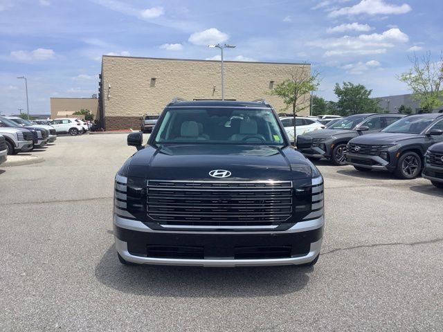 Used 2026 Abyss Black Hyundai Calligraphy image 2