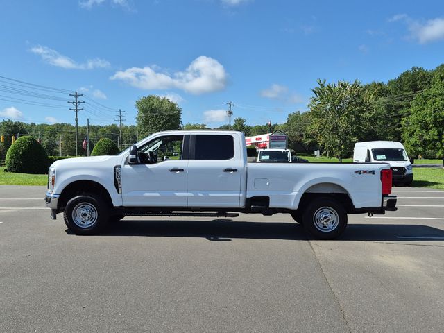 Used 2024 White Ford XL image 10