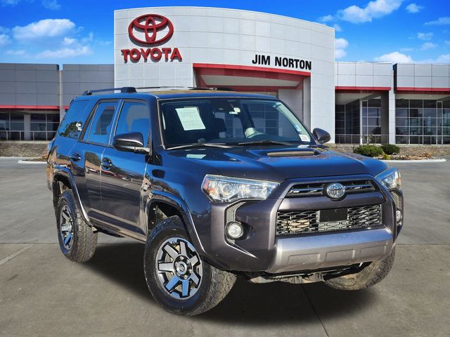 2020 Toyota 4Runner Off-Road's photo