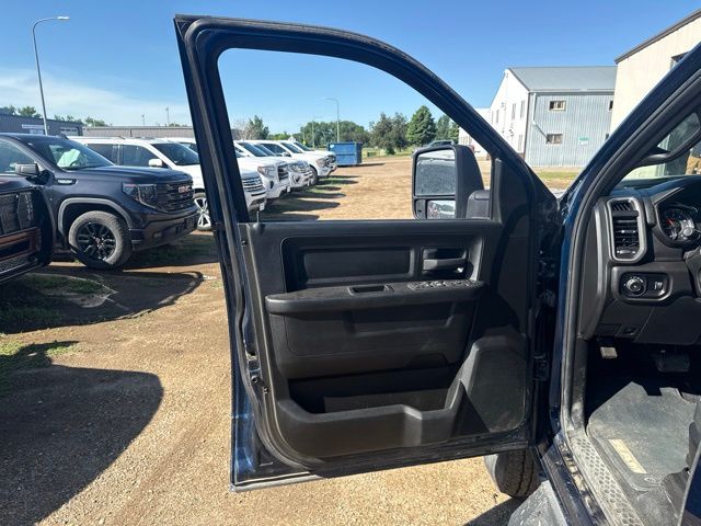 2024 Patriot Blue Pearlcoat Ram 2500 Tradesman 4X4 Truck