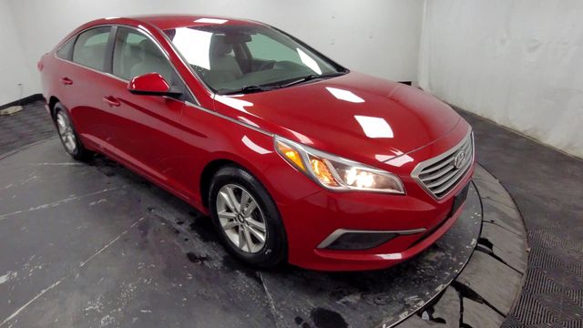 2017 – Hyundai – Sonata