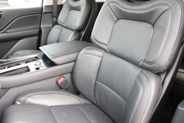 New 2026 Black Lincoln Reserve image 6