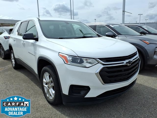 Summit White 2019 Chevrolet Traverse LS FWD SUV / Crossover Front-Wheel Drive 9-Speed Automatic