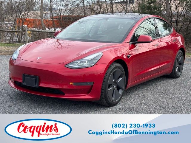 Red Multi-Coat 2021 Tesla Model 3 Standard Range Plus RWD Sedan Rear-Wheel Drive 1-Speed Automatic