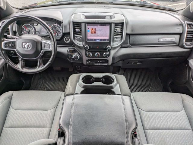 2022 Ram 1500 Big Horn Crew Cab 4x4 5'7" Box