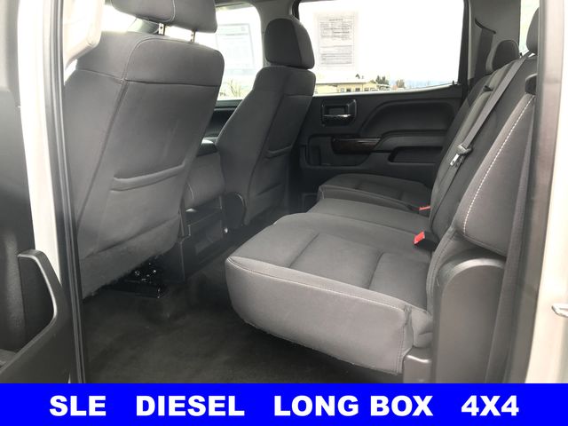 Used 2017  GMC SLE image 17