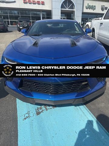 Hyper Blue Metallic 2016 Chevrolet Camaro 2SS Coupe RWD Coupe Rear-Wheel Drive 8-Speed Automatic