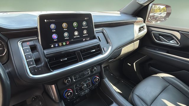Used 2021 Gray Chevrolet Z71 image 24