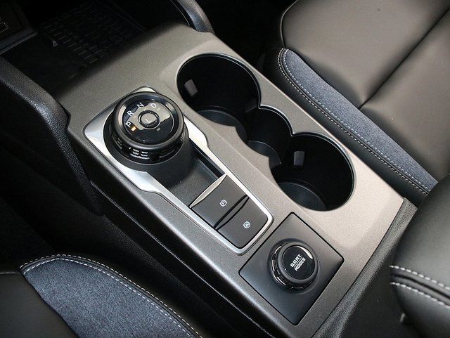 New 2025 Gray Ford Outer Banks image 23