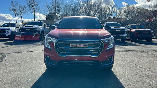 2024 GMC Terrain AT4 8