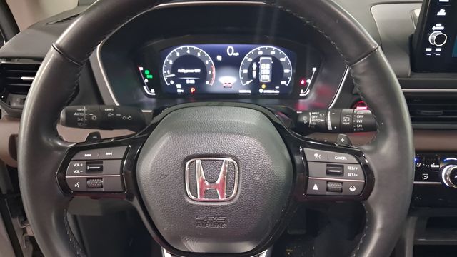 Used 2025 Honda Pilot SUV
