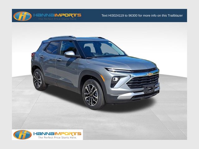 Sterling Gray Metallic 2025 Chevrolet Trailblazer SUV / Crossover Four-Wheel Drive 9-Speed Automatic