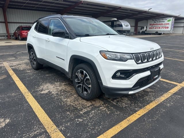 Bright White Clearcoat 2022 Jeep Compass Limited 4WD SUV / Crossover Four-Wheel Drive 9-Speed Automatic