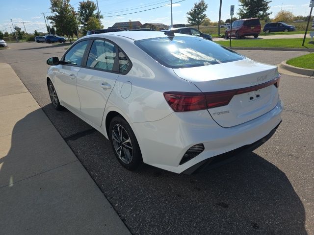 2023 Kia Forte LXS - Snow White Pearl exterior view 8