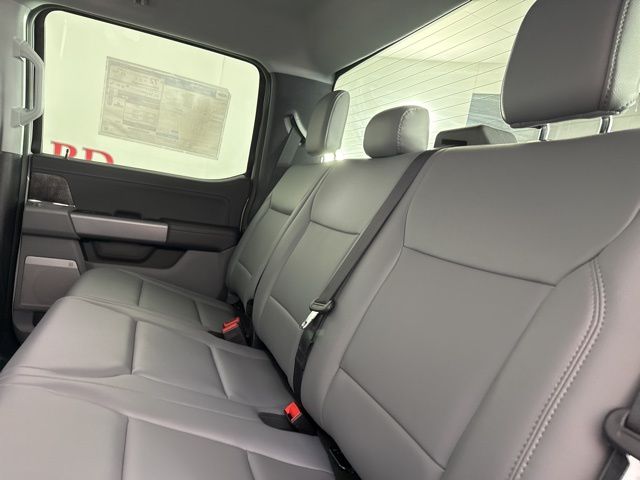 2025 Space White Metallic Ford F-150 Lightning Flash AWD Truck