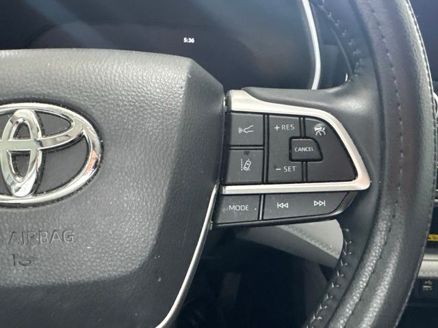 2025 Toyota Highlander Limited Silver at Don McGill Toyota